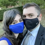 Gioele e Valentina ad un matrimonio con le mascherine